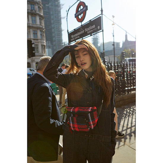 블랭크블랑(BLNKBLANC) Checkmate(체크메이트) Waistbag_RVBRX18634BKX