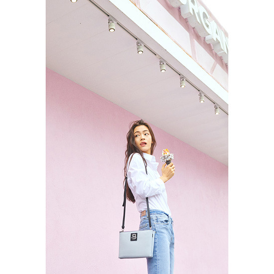 블랭크블랑(BLNKBLANC) DTLA(다운타운LA) Cross_RVBRX18112GYX