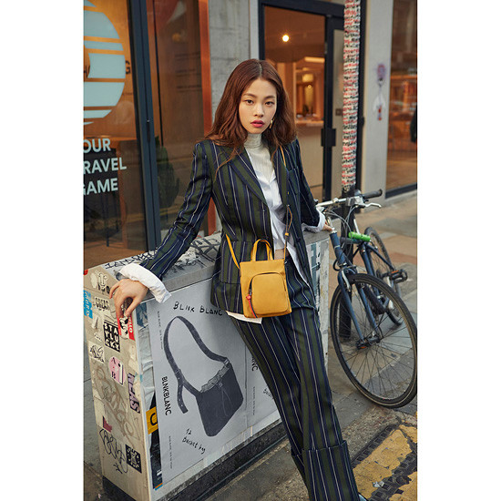 블랭크블랑(BLNKBLANC) Light Mini Cross_RVBRX18632YEX