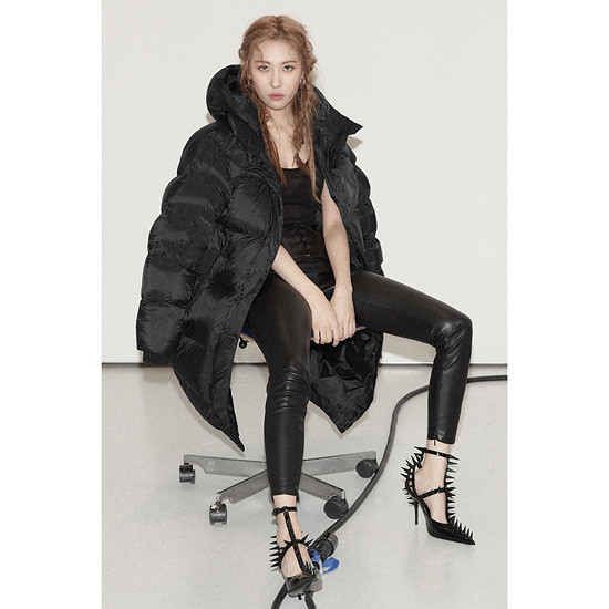 헤드(HEAD) 여성 푸퍼 구스 롱 다운 _JOUCW18601BKX