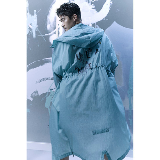 코오롱스포츠(KOLON SPORT) SEISHIN 공용 경량 긴기장 후드자켓_TLJJM19131CMI