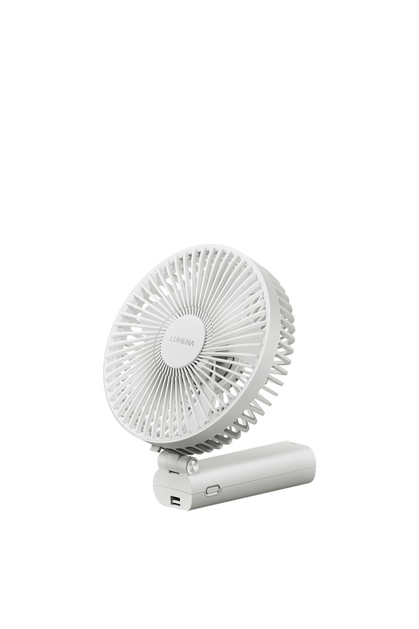 [루메나] 폴더블 빅팬 무선 선풍기 FAN PRO MAX는 크림 화이트와 다크 그레이 두 가지 색상으로 출시되었습니다. 무선, 접이식 디자인으로 휴대와 보관이 편리하며, 최대 24시간 사용 가능한 4,800mAh 배터리를 탑재했습니다. 180도 각도 조절 및 4단계 풍속 조절이 가능하며, 저소음 및 저전력 설계로 쾌적한 사용 환경을 제공합니다. 무선 충전 크래들을 통해 간편하게 충전할 수 있으며, 크래들 팬, 데스크 팬, 핸디 팬, 폴딩 팬 등 다양한 모드로 활용할 수 있습니다. 하이브리드 마찰 힌지, 5엽 날개 디자인, Type-C 충전 포트, LED 충전 표시등 등 실용적인 특징을 갖추고 있습니다.
