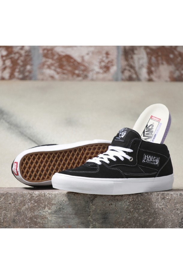 VANS - 스니커즈 - [프로매장 한정] 스케이트 하프캡 블랙 SKATE Half Cab Black / VN0A5FCDY281