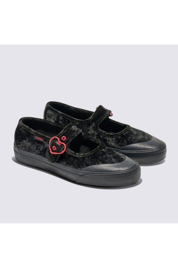 VANS - 스니커즈 - 반스 메리 제인 벨벳 하트 블랙_레드 Mary Jane HEARTS Black_Red / VN000CRR4581