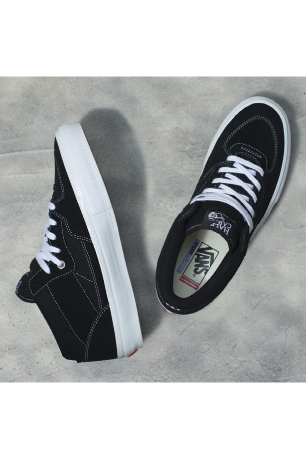 VANS - 스니커즈 - [프로매장 한정] 스케이트 하프캡 블랙 SKATE Half Cab Black / VN0A5FCDY281