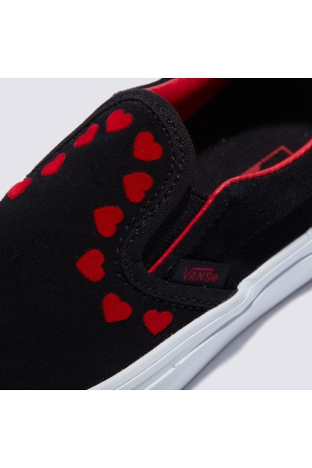 VANS - 액세서리/슈즈 - 반스 키즈 클래식 슬립온 하트 블랙 KIDS Classic Slip-On HEARTS Black / VN000D0JY091