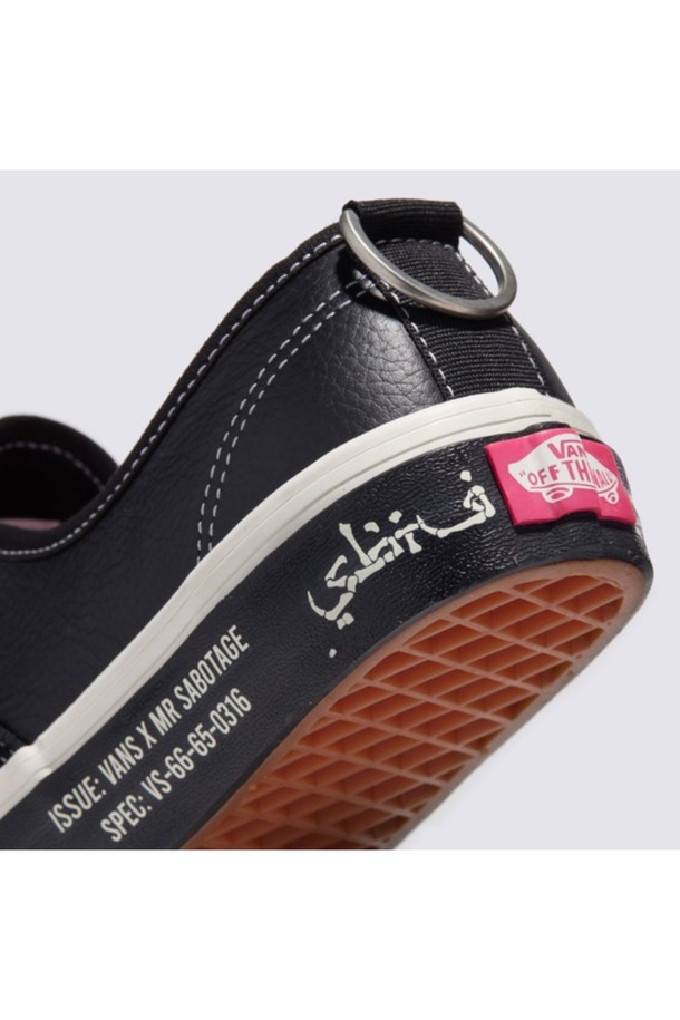 VANS - 스니커즈 - Vans x Mark SBTG 어센틱 레더 블랙 Vans x Mark SBTG Authentic Black / VN000BW5BPR1