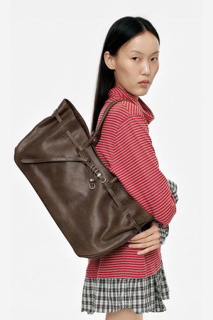 GRANDMA USED BAG LARGE_washed brown pull-up