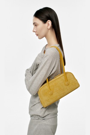 SOFT BOSTON EW_mustard croc-effect suede