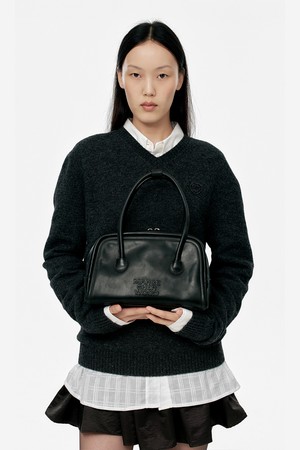 SOFT TOTE_black pull-up