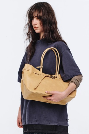 GRANDMA USED BAG LARGE_french beige pull-up