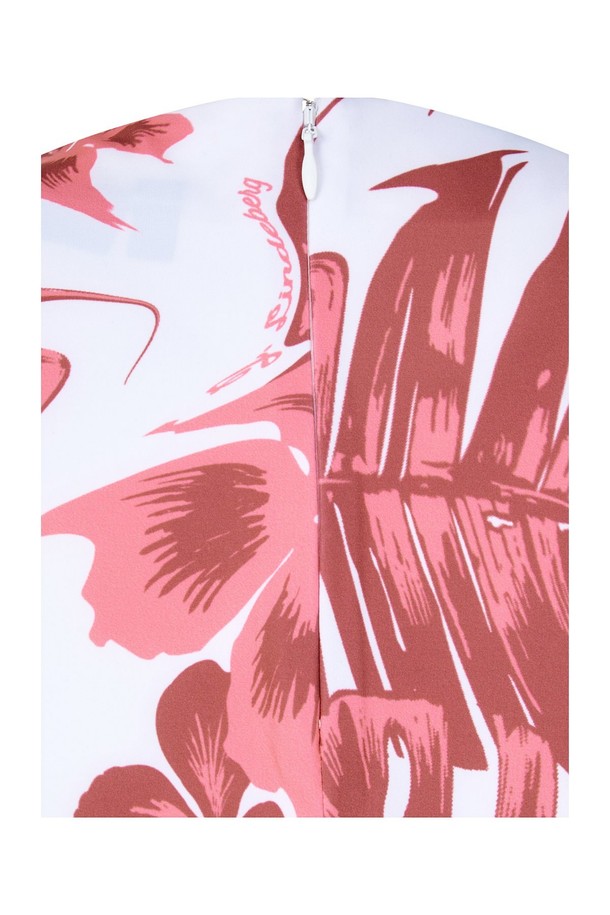 상품 슬라이드 이미지 0