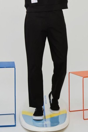 [오닐] 공용 샤스 세미 와이드 코튼 팬츠 OUPTL1221-199