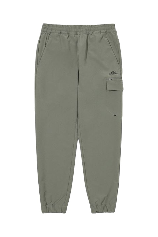 [오닐] 남성 디팟 조거 트레이닝 팬츠 OMWPM3152-816은 스포티하고 캐주얼한 스타일을 연출하는 남성용 조거 트레이닝 바지입니다. 카키 컬러의 긴 기장으로, 사계절 내내 활용 가능하며, 일상 및 피트니스 활동에 적합합니다. 신축성이 뛰어난 이중직 소재를 사용하여 부드러운 촉감을 제공하며, 스탠다드핏으로 편안한 착용감을 선사합니다. 카고 포켓 디자인과 리플렉티브 아트워크가 특징이며, 밴딩 처리로 활동성을 높였습니다. OMWTM3152 상품과 셋업하여 더욱 스타일리시하게 연출할 수 있습니다.
