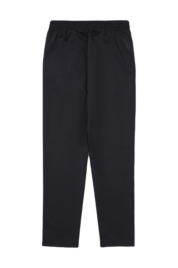 [오닐] 여성 웨스트레이크 스트레이트 트레이닝 팬츠 OWFPM7103-199는 피트니스와 일상, 두 가지 TPO에 모두 적합한 스포티하고 캐주얼한 스타일의 여성용 트레이닝 팬츠입니다. 겨울 시즌을 위한 두꺼운 두께감과 부드러운 촉감의 폴리에스테르, 폴리우레탄 혼방 소재로 제작되었으며, 안감은 기모 처리되어 보온성을 높였습니다. 슬림핏의 스트레이트 핏으로, 힙과 허벅지 부분은 여유가 적으며, 신축성 있는 소재와 내부 플리스 본딩으로 편안한 착용감을 제공합니다. 블랙 컬러에 사이드 라인 패턴이 포인트이며, OWFTM7103 상의와 세트 코디가 가능합니다. 밴딩 처리되어 활동성을 더했습니다.
