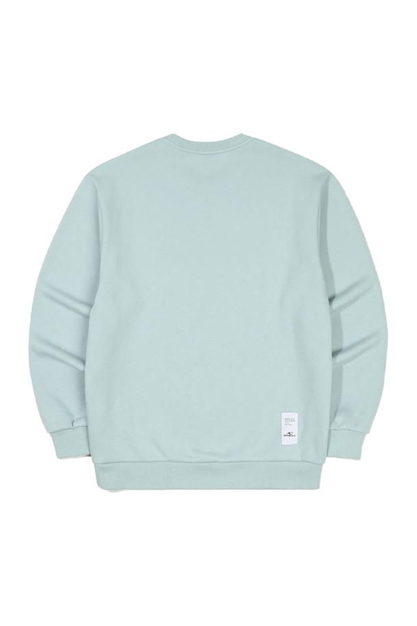 [오닐] 공용 코니 에센셜 스몰로고 맨투맨 OUTRM4116-920은 부드러운 촉감의 브러쉬드 테리 원단으로 제작되어 편안한 착용감을 선사합니다. 라이트 블루 컬러에 베이직하고 캐주얼한 스타일로, 일상 및 집콕룩에 적합합니다. 라운드넥 디자인과 긴소매 기장으로, 봄, 가을, 겨울철 다양한 레이어드 연출이 가능합니다. 슬림핏, 레귤러핏, 루즈핏, 오버핏 등 다양한 핏으로 출시되어 폭넓은 스타일을 소화할 수 있으며, 2x7 RIB 소매단과 밑단 마감으로 안정적인 핏을 제공합니다. 심플한 스몰 로고 패턴이 돋보이는 데일리 맨투맨입니다.
