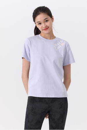 [오닐] [모델착장] 여성 변형 아트웍 반팔 티셔츠 OWTRM6201-613