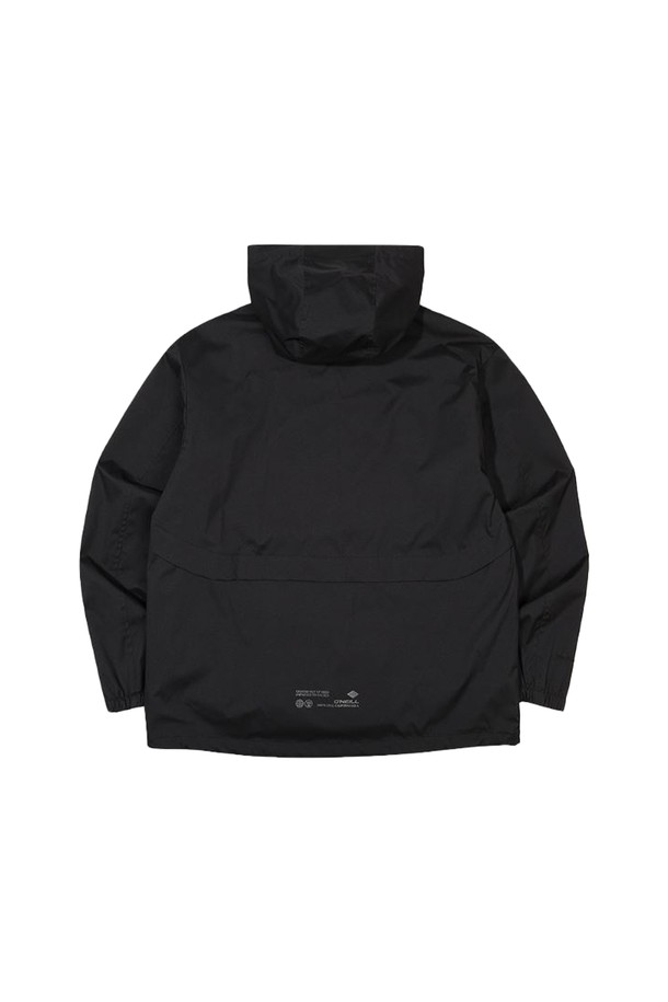 [오닐] 24/FW 남성 엔트란트 2.5L 레인 점퍼 OMJUN3103-199는 아웃도어 활동과 일상생활 모두에 적합한 남성용 레인 재킷입니다. 가을과 겨울 시즌에 어울리는 윈드브레이커 스타일로, 방수, 방풍 기능을 갖춰 변덕스러운 날씨에도 쾌적하게 착용할 수 있습니다. 루즈핏으로 편안한 착용감을 제공하며, 블랙 색상의 무지 디자인으로 어떤 스타일에도 쉽게 매치할 수 있습니다. 후드와 심실링 처리로 기능성을 높였으며, 등산룩, 가을 나들이룩, 겨울 데일리룩 등 다양한 TPO에 활용 가능합니다. 스포티, 미니멀, 캐주얼 스타일을 즐기는 남성에게 추천하는 아이템입니다.
