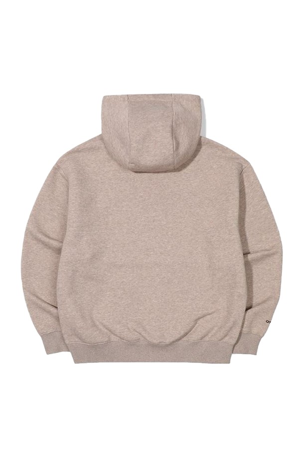 [오닐] 24/FW 공용 웨이브 후디 OUTFN4158-517는 캐주얼, 스포티, 미니멀 스타일을 선호하는 분들을 위한 후디입니다. 멜란지 베이지 컬러의 루즈핏/오버핏으로 제작되었으며, 가을/겨울 시즌에 적합합니다. 부드러운 촉감의 면, 폴리에스테르, 폴리우레탄 혼방 소재에 기모 안감과 브러쉬드 플리스 안감, 테리 원단으로 따뜻함을 더했습니다. 웨이브 패턴과 로고 디자인, 긴소매와 후드 네크라인이 특징이며, 두꺼운 두께감으로 겨울 데일리룩, 집콕룩, 산책룩에 활용하기 좋습니다.
