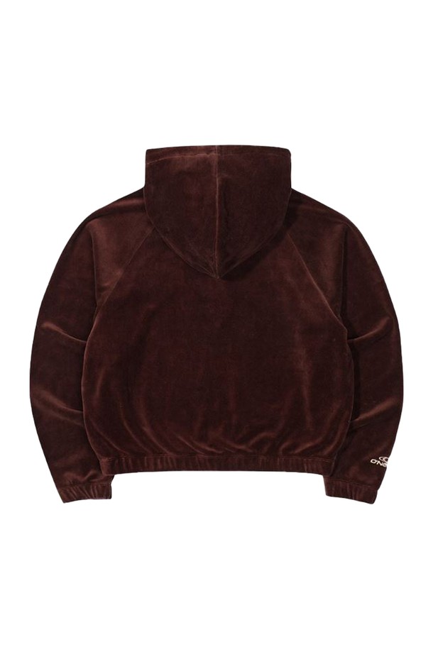 [오닐] 24/FW 여성 푸딩 후디 OWTFN8152-505는 가을, 겨울 시즌에 어울리는 여성 후디입니다. 브라운 컬러에 면, 폴리에스터 혼방 소재로 제작되어 부드러운 촉감과 포근함을 선사합니다. 셋업 코디가 가능하며, 벨벳 안감으로 보온성을 높였습니다. 캐주얼, 스포티, 미니멀 스타일을 연출하기 좋으며, 일상, 집콕, 산책 등 다양한 TPO에 활용할 수 있습니다. 슬림핏, 스탠다드핏, 루즈핏, 오버핏 등 다양한 핏으로 출시되었으며, 후드 디자인에 긴 소매, 자수 패턴이 특징입니다.
