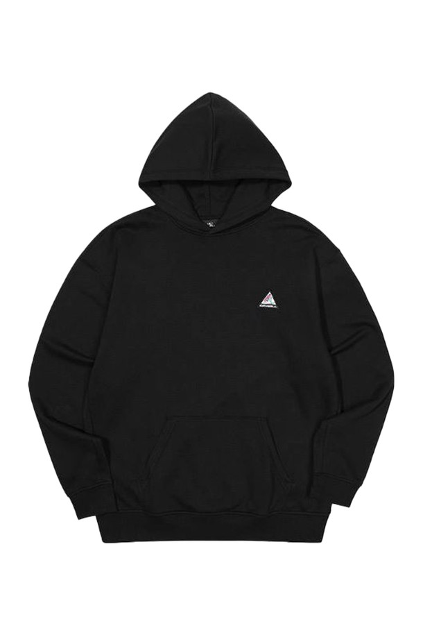 [오닐] 25/FW 남성 FWC'Play 후디 OMTFOI324-199는 가을, 겨울 시즌에 어울리는 남성용 후디입니다. 부드러운 면 소재로 제작되어 편안한 착용감을 선사하며, 레귤러 핏과 긴소매 디자인으로 활동성을 높였습니다. 무지 디자인의 블랙 컬러로 어떤 스타일에도 잘 어울리며, 캐주얼 및 스포티 무드를 연출합니다. 일상생활은 물론 가벼운 스포츠 활동에도 적합하며, 집콕룩이나 산책룩으로 활용하기 좋습니다. FWC'Play 시리즈로 출시된 두꺼운 두께의 후디입니다.
