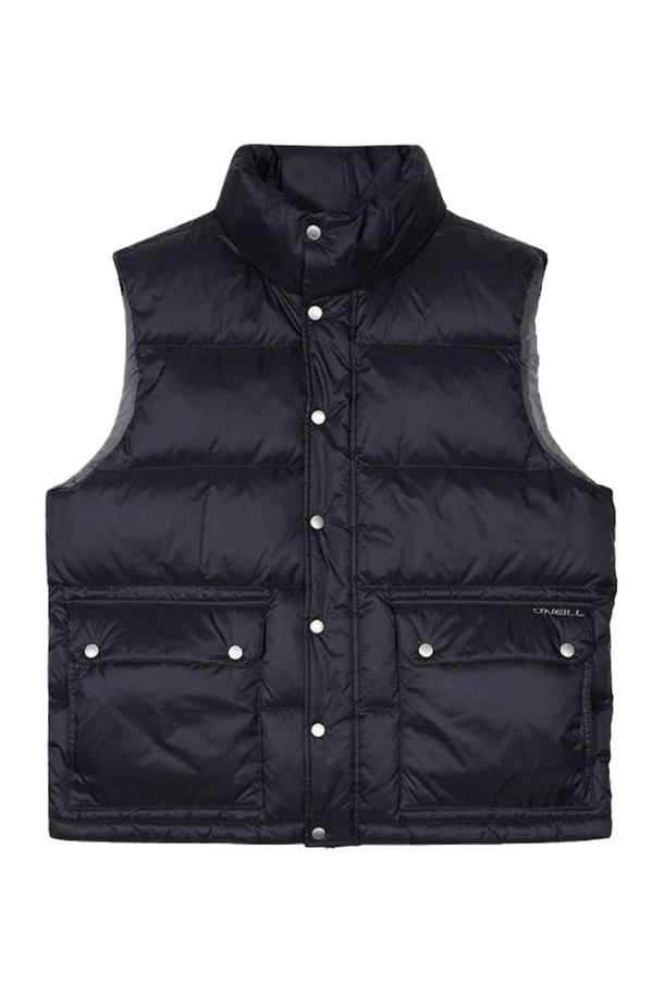 [오닐] 25/FW 남성 호네그(Honegg) 덕다운 베스트 OMVDO4103-925는 가을, 겨울 시즌 남성용 아우터입니다. 스포티함과 캐주얼 스타일을 모두 갖춘 무지 디자인의 레귤러핏 패딩 베스트로, 일상 및 스포츠 활동에 적합합니다. 두꺼운 두께감의 나일론과 덕다운 소재를 사용하여 부드러운 촉감과 보온성을 제공하며, 민소매 디자인과 스냅 여밈 방식, 포켓 디테일로 실용성을 더했습니다. 캠핑룩, 등산룩 등 다양한 TPO에 활용 가능하며, 캐주얼, 스포티, 미니멀 스타일을 연출하기 좋습니다.
