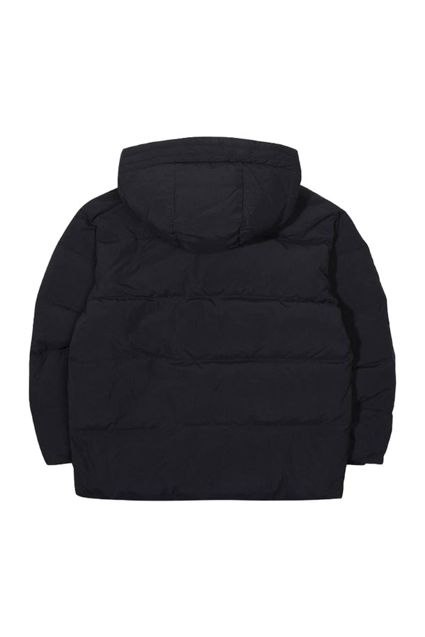 [오닐] 25/FW 여성 세르 덕다운 후디 점퍼 OWDMO8107-199는 일상 및 스포츠 활동에 적합한 여성용 덕다운 점퍼입니다. 가을, 겨울 계절에 어울리는 두꺼운 두께감과 부드러운 촉감이 특징이며, 보온 및 방풍 기능으로 추운 날씨에도 따뜻하게 착용할 수 있습니다. 후드 디자인과 집업 여밈 방식, 레귤러 핏으로 캐주얼, 스포티, 미니멀 스타일을 연출하기 좋습니다. 블랙 컬러의 무지 패턴으로 다양한 출근룩과 여행룩에 매치하기 용이합니다. 긴 소매 기장의 레귤러핏 후디 점퍼로, 세련된 디자인과 편안한 착용감을 동시에 경험할 수 있습니다.
