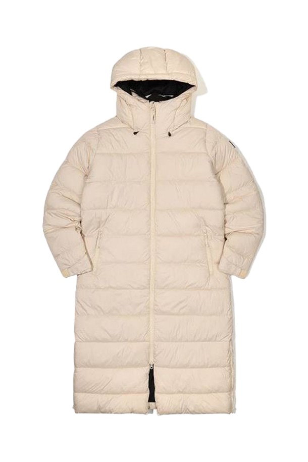 [오닐] 25/FW 여성 O'NEILL (오닐) 머스트해브 롱 퍼 자켓 OWJPOI306-102는 부드러운 촉감의 퍼 소재로 제작되어 가을과 겨울 시즌 따뜻하게 착용할 수 있는 여성용 롱 퍼 재킷입니다. 아이보리 컬러의 무지 디자인에 지퍼 여밈 방식으로 편안하게 입고 벗을 수 있으며, 레귤러 핏으로 어떤 스타일에도 잘 어울립니다. 안감에는 패딩 처리가 되어 보온성을 높였으며, 긴 소매 기장으로 활동성을 더했습니다. 일상, 스포츠 활동뿐만 아니라 산책룩, 캠핑룩 등 다양한 TPO에 활용 가능하며 캐주얼, 스포티, 미니멀 스타일을 즐겨 입는 여성에게 추천합니다.
