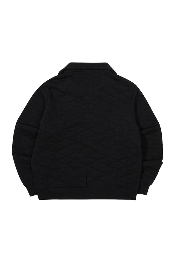 [오닐] 25/FW 여성 브리 하프집 OWTZO8158-199는 가을, 겨울 시즌에 적합한 여성용 하프넥 하프집업입니다. 블랙 컬러의 무지 디자인으로 스포티, 미니멀, 캐주얼 스타일을 연출할 수 있으며, 스포츠 활동 및 일상에서 활용하기 좋습니다. 레귤러핏에 긴 소매 기장으로, 보온 기능을 갖춘 두꺼운 폴리에스테르 소재로 제작되어 부드러운 촉감을 선사합니다. 피트니스룩, 러닝룩, 등산룩에 매치하여 스타일리시한 스포츠웨어를 완성해보세요.
