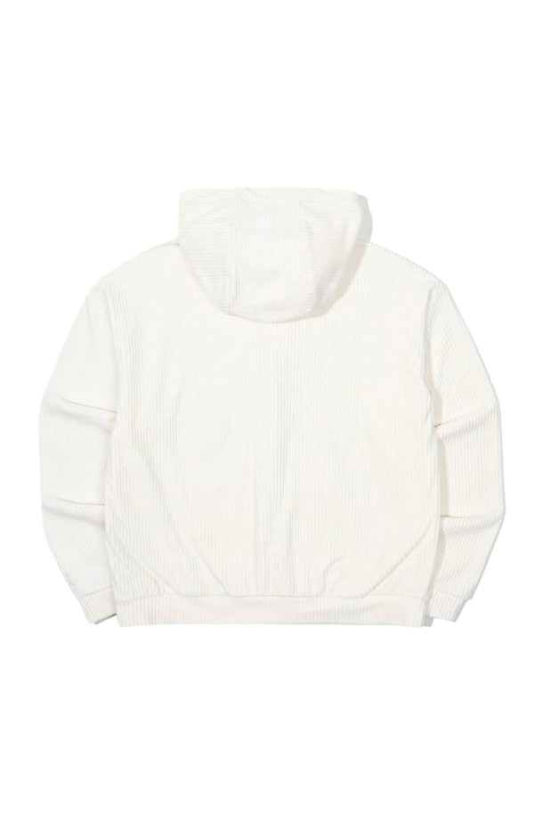 [오닐] 25/FW 여성 로에 코듀로이 후디 점퍼 OWJUO8154-102는 부드러운 촉감의 코듀로이 소재로 제작되어 가을과 겨울에 따뜻하게 착용할 수 있는 여성 후디 점퍼입니다. 캐주얼, 스포티, 미니멀 스타일을 모두 소화하며, 일상복뿐만 아니라 산책룩, 캠핑룩 등 다양한 TPO에 활용 가능합니다. 레귤러핏에 긴 소매, 후드 디테일, 집업 여밈 방식으로 편안함과 활동성을 높였습니다. 화이트 컬러에 무지 패턴으로 어떤 옷에도 쉽게 매치할 수 있어 실용적입니다. 두꺼운 두께감으로 보온성을 더했습니다.
