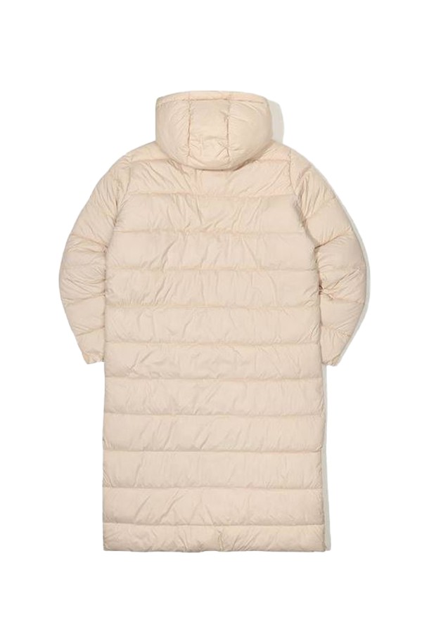 [오닐] 25/FW 여성 O'NEILL (오닐) 머스트해브 롱 퍼 자켓 OWJPOI306-102는 부드러운 촉감의 퍼 소재로 제작되어 가을과 겨울 시즌 따뜻하게 착용할 수 있는 여성용 롱 퍼 재킷입니다. 아이보리 컬러의 무지 디자인에 지퍼 여밈 방식으로 편안하게 입고 벗을 수 있으며, 레귤러 핏으로 어떤 스타일에도 잘 어울립니다. 안감에는 패딩 처리가 되어 보온성을 높였으며, 긴 소매 기장으로 활동성을 더했습니다. 일상, 스포츠 활동뿐만 아니라 산책룩, 캠핑룩 등 다양한 TPO에 활용 가능하며 캐주얼, 스포티, 미니멀 스타일을 즐겨 입는 여성에게 추천합니다.
