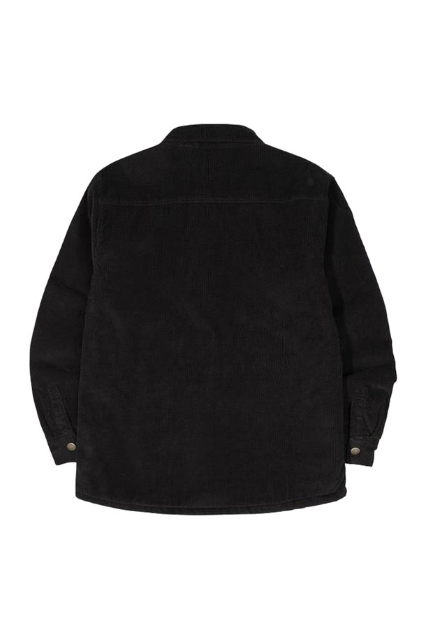 [오닐] 25/FW 남성 O'RIGINALS(오리지널스) 코듀로이 기모 안감 오버셔츠 OMTYOI322-199는 가을, 겨울 시즌 남성들을 위한 아우터입니다. 부드러운 촉감의 코듀로이 소재에 기모 안감을 더해 보온성을 높였으며, 캐주얼 및 스포티 스타일 연출에 용이합니다. 무지 디자인과 오버핏으로 미니멀한 스타일을 추구하는 남성에게 적합하며, 스냅 버튼 여밈 방식으로 편안하게 착용할 수 있습니다. O'RIGINALS(오리지널스) 시리즈로 출시되어, 일상에서 스타일리시하게 활용하기 좋습니다.
