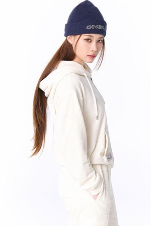 [오닐] 25/FW 여성 로에 코듀로이 후디 점퍼 OWJUO8154-102