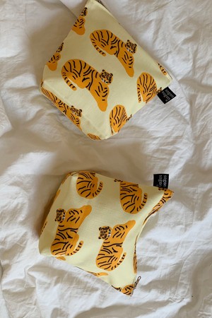 22 tiger pouch m