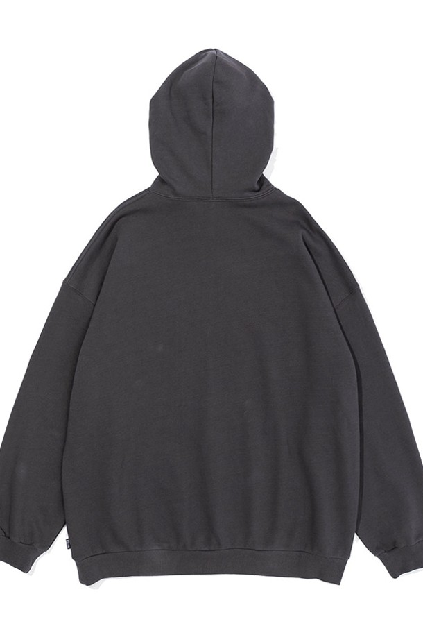 차콜 그레이 색상의 스팀드 햄스 후드는 캐주얼한 무드를 연출하며 일상이나 캠핑 등 다양한 용도로 활용하기 좋습니다. 면과 폴리에스테르 혼방 소재로 제작되었으며, 캥거루 포켓이 있어 실용성을 더했습니다. 가을, 겨울 시즌에 적합한 긴소매 레귤러 핏의 후드티셔츠입니다.
