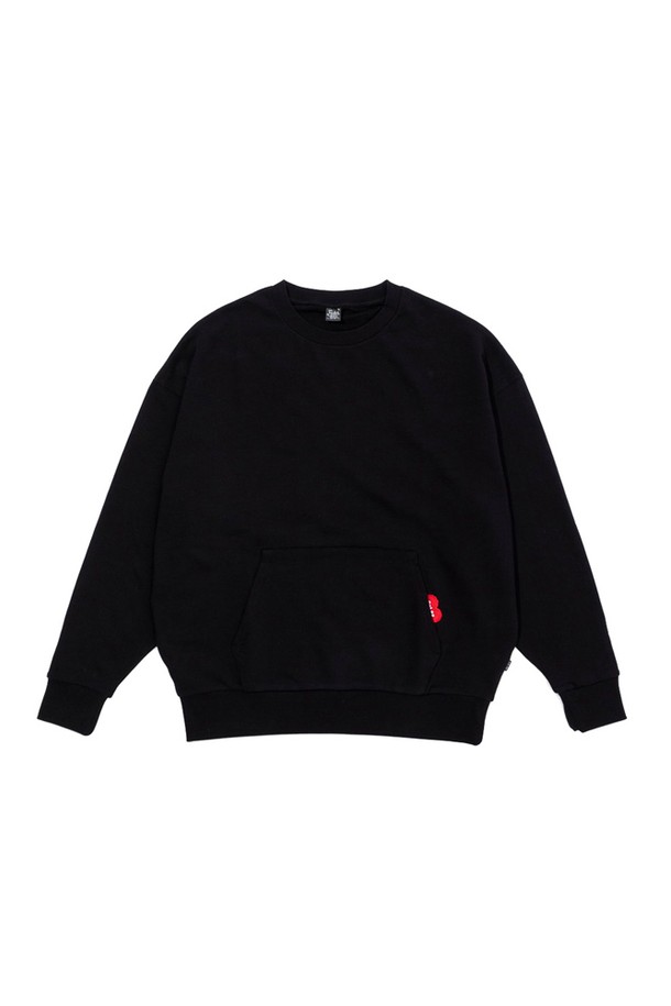 퓨리 하트 캥거루 크루 BLACK은 부드러운 면 소재로 제작된 두께감 있는 블랙 색상의 맨투맨/스웨트셔츠입니다. 캥거루 하트 디자인이 돋보이는 이 제품은 라운드넥에 긴소매, 레귤러핏으로 캐주얼하고 베이직한 스타일을 연출하며, 봄, 가을, 겨울철 일상복으로 적합합니다. 로고와 캐릭터 패턴이 포인트인 공용 제품입니다.
