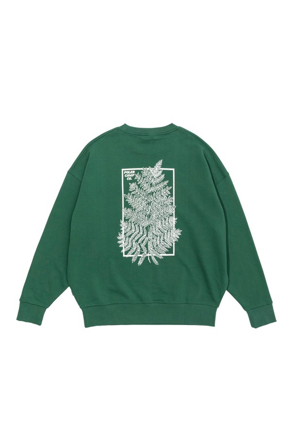 캠프 CO 크루 그린은 캠핑 및 일상에서 활용하기 좋은 공용 크루넥 스웨트셔츠입니다. 봄, 가을, 겨울에 착용하기 좋으며, 캐주얼한 스타일을 연출합니다. 면 소재로 제작되어 편안한 착용감을 제공하며, 레귤러 핏과 긴소매 디자인이 특징입니다. 그린 컬러에 로고 또는 프린트 무늬가 더해져 미니멀하면서도 개성 있는 캠핑룩을 완성합니다. 라운드넥 디자인으로 어떤 스타일에도 잘 어울립니다.
