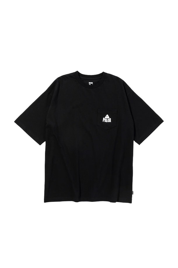 퍼지 스터프 릴렉스 핏 포켓 티 BLACK는 8.7oz 헤비웨이트 면 원단으로 제작되어 넉넉한 두께감과 편안한 착용감을 제공합니다. 베이직하고 캐주얼한 스타일의 블랙 컬러 티셔츠로, 가슴 포켓 디테일과 포켓 로고 자수 포인트가 돋보입니다. 봄, 여름, 가을 계절에 일상, 아웃도어, 활동복으로 활용하기 좋으며, 릴렉스 핏과 라운드넥 디자인으로 편안함을 더했습니다.
