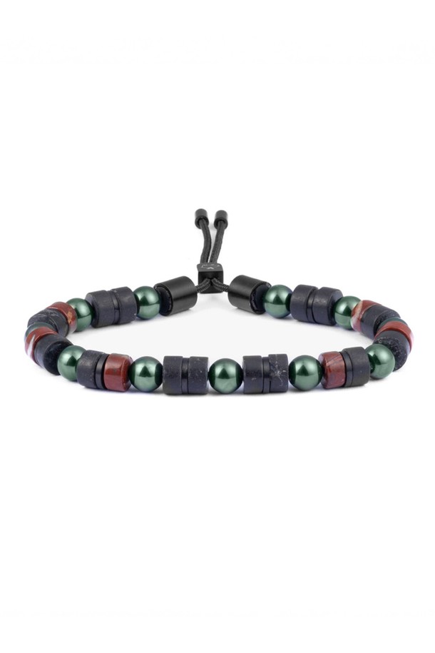 브론타이드(Brontide) 6 팔찌 - 코야산X블랙은 미니멀하고 럭셔리한 스타일을 추구하는 남녀 모두를 위한 팔찌입니다. 코야산과 블랙 컬러 조합으로 세련된 멋을 더하며, 일상, 휴가, 리조트, 여행 등 다양한 TPO에 잘 어울립니다. 316L 의료용 스테인리스 스틸과 마린 로프 소재를 사용하여 내구성이 뛰어나고, 6mm 두께로 견고함을 더했습니다. 보석 장식으로 포인트를 주었으며, 방수, 내식성, 경량 기능으로 마린 스포츠 활동에도 적합합니다. 땀에 의한 변색이 없고, 높은 열전도성을 자랑하여 오랫동안 변함없는 만족감을 선사합니다.
