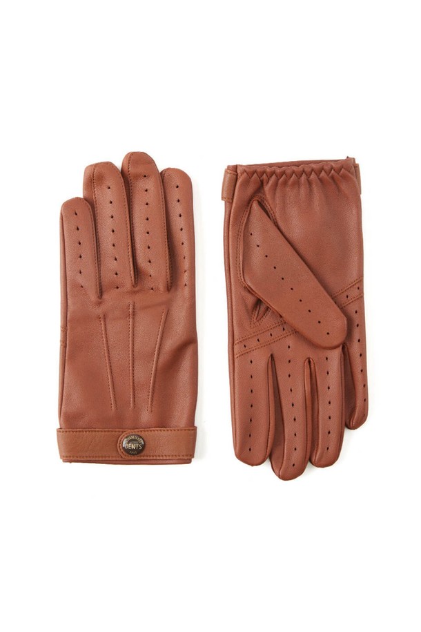 플레밍 드라이빙 장갑 - 하이웨이 탄은 남성용 소가죽 장갑입니다. 클래식, 미니멀, 캐주얼 스타일에 적합하며, 운전 및 일상생활에서 사용할 수 있습니다. 하이웨이 탄 컬러와 부드러운 촉감이 특징이며, 손등에는 통기구가, 손목에는 로고 스트랩이 디자인되어 있습니다. 얇은 두께로 뛰어난 그립감을 제공하며, 슬림핏 디자인과 가벼운 무게감으로 편안하게 착용할 수 있습니다. 삼선 스티치와 하프 피케 스티칭 디테일이 돋보이며 내구성이 강화되었습니다.
