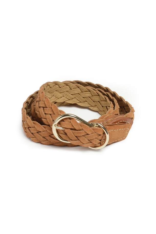 클레오 브레이디드 벨트 - 꼬냑은 소가죽과 황동 소재로 제작된 클래식하고 빈티지한 스타일의 벨트입니다. 브레이디드 패턴과 버클 디자인이 특징이며, 베지터블 풀그레인 가죽, 내부 유기농 코튼 라이닝, 자연스러운 에이징으로 고급스러움을 더했습니다. 사이즈 조절이 가능하며, 꼬냑, 다크 브라운, 카키 세 가지 색상으로 만나볼 수 있습니다.
