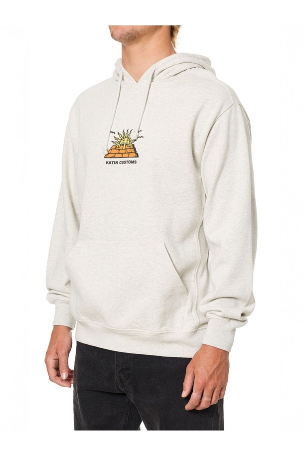 헤더 그레이 색상의 피크 후드티는 일상과 서핑 모두에 어울리는 활용도 높은 상의입니다. 롱 기장과 릴랙스핏으로 편안한 착용감을 선사하며, 엉덩이를 덮는 기장감으로 더욱 스타일리시합니다. 면과 폴리에스테르 혼방 소재로 제작되어 부드러운 촉감을 자랑하며, 빈티지 워싱 마감으로 은은한 멋을 더했습니다. 래쉬가드 위에도 착용 가능하며, 캐주얼 및 스트릿 스타일을 즐기는 분들께 여행룩, 캠핑룩으로 추천합니다.
