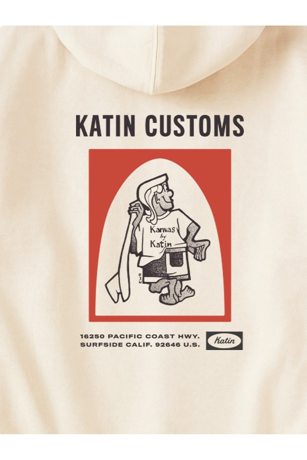 어셈블리 펠리칸 후드티는 캘리포니아 감성을 담은 디자인으로, 빈티지 워싱 처리로 은은한 멋을 더했습니다. 힙을 덮는 넉넉한 기장감과 릴랙스 핏으로 편안한 착용감을 선사하며, 면과 폴리에스테르 혼방의 두꺼운 소재로 제작되어 부드러운 촉감을 느낄 수 있습니다. 사계절 내내 활용 가능한 아이템으로, 캐주얼 및 스트리트 스타일을 즐기는 분들께 적합하며, 레이어드하여 다양한 연출이 가능합니다. 동네 마실룩이나 캠핑룩 등 편안한 TPO에 매치하여 개성있는 스타일을 완성해 보세요.
