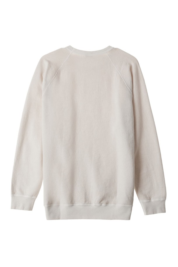 피그먼트 다잉 헤비코튼 맨투맨 - 네츄럴은 9oz 프렌치 테리 원단으로 제작되어 두꺼운 두께감과 부드러운 촉감을 자랑합니다. 피그먼트 다잉 처리로 자연스러운 에이징 효과를 더해 빈티지한 멋을 살렸으며, 라운드넥에 스탠다드핏으로 편안한 착용감을 선사합니다. 겨드랑이 가셋 크로치 디테일과 립 원단 적용으로 활동성을 높였으며, 4-니들 플랫 심, 2-니들 커버 심 봉제로 튼튼함을 더했습니다. 봄, 가을, 겨울, 겨울 데일리룩, 캐주얼, 미니멀, 클래식 스타일을 연출하기에 적합한 기본 아이템입니다.
