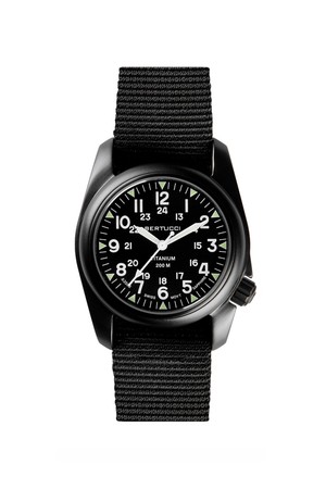 베르투치 A-2T 빈티지 티타늄 필드워치 12027