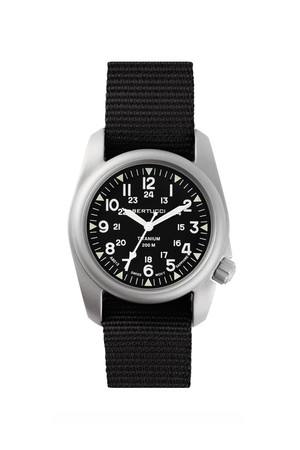 베르투치 A-2T 빈티지 티타늄 필드워치 12074