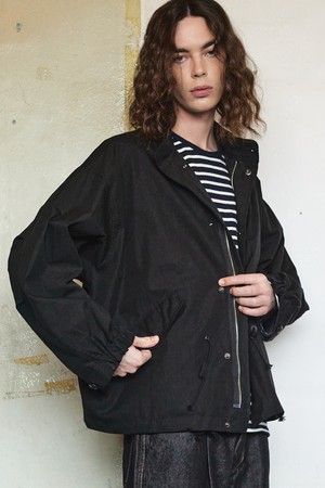 fishtail short jacket black