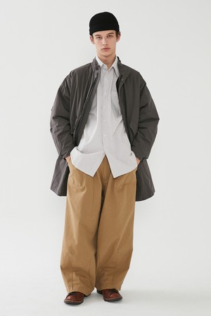 balloon pants beige