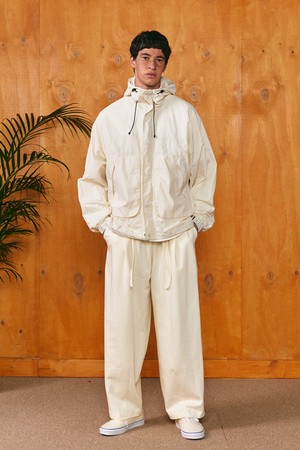 balloon fit sweat pants cream