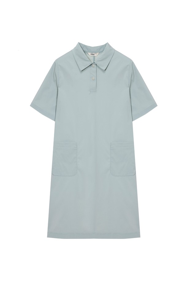 W 네오쿨 미디 원피스 Grayish Green은 시원하고 산뜻한 여름 스타일을 완성하는 여성 미디 원피스입니다. 부드러운 촉감의 나일론, 폴리우레탄 혼방 소재로 제작되어 얇고 가벼운 착용감을 선사하며, 발수, 냉감, 신축성 기능을 갖춰 활동성을 높였습니다. 베이직하고 캐주얼한 디자인에 반소매, 카라넥, 패치 포켓 디테일로 포인트를 더했으며, 선그립 오픈형 카라 디자인으로 시원함을 더했습니다. 데일리룩이나 일상복으로 활용하기 좋은 레귤러핏의 무지 원피스입니다.

